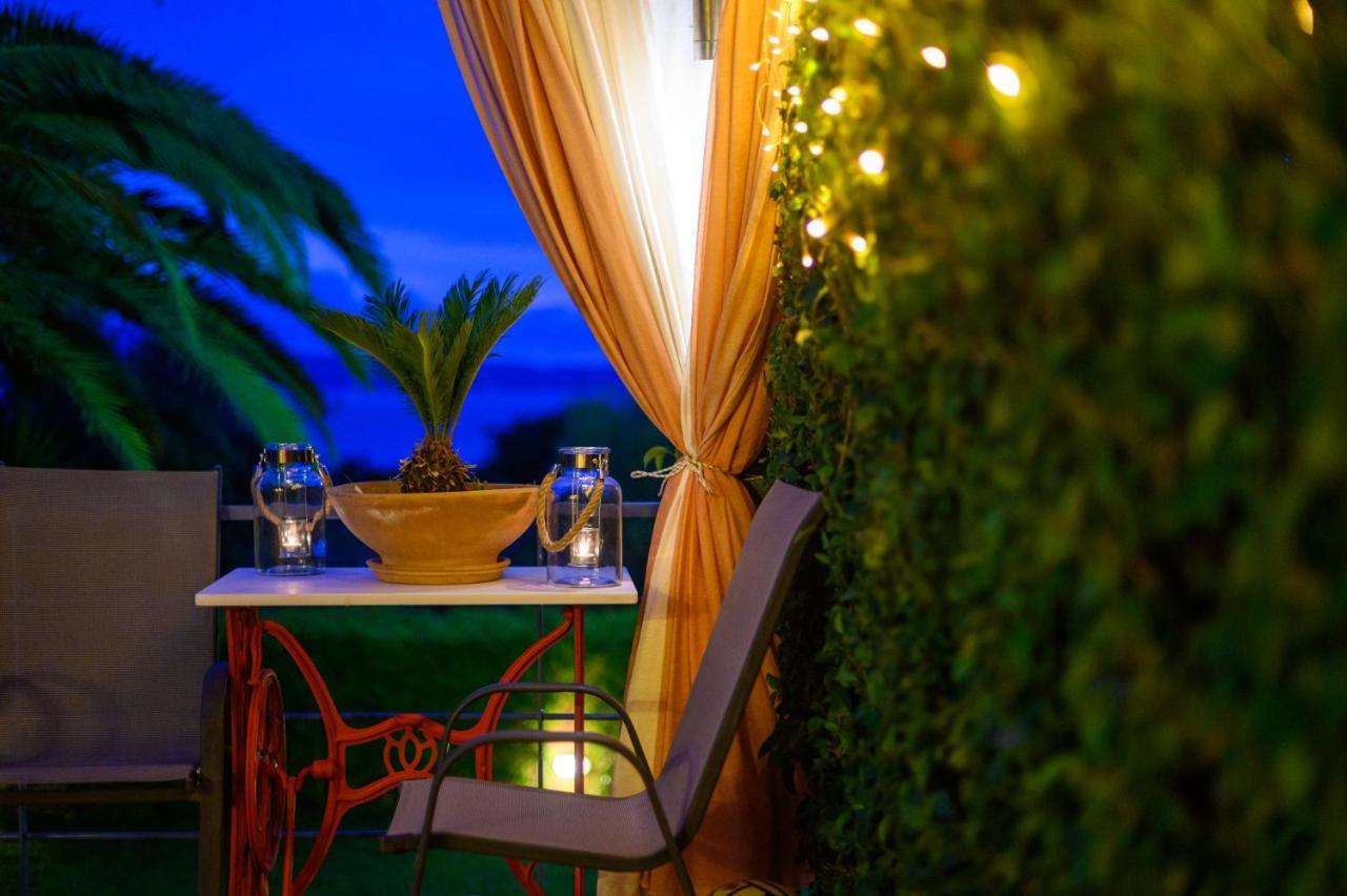 Cozy Small Smart Villa With Private Pool Mikri Mantineia 卡拉马塔 外观 照片