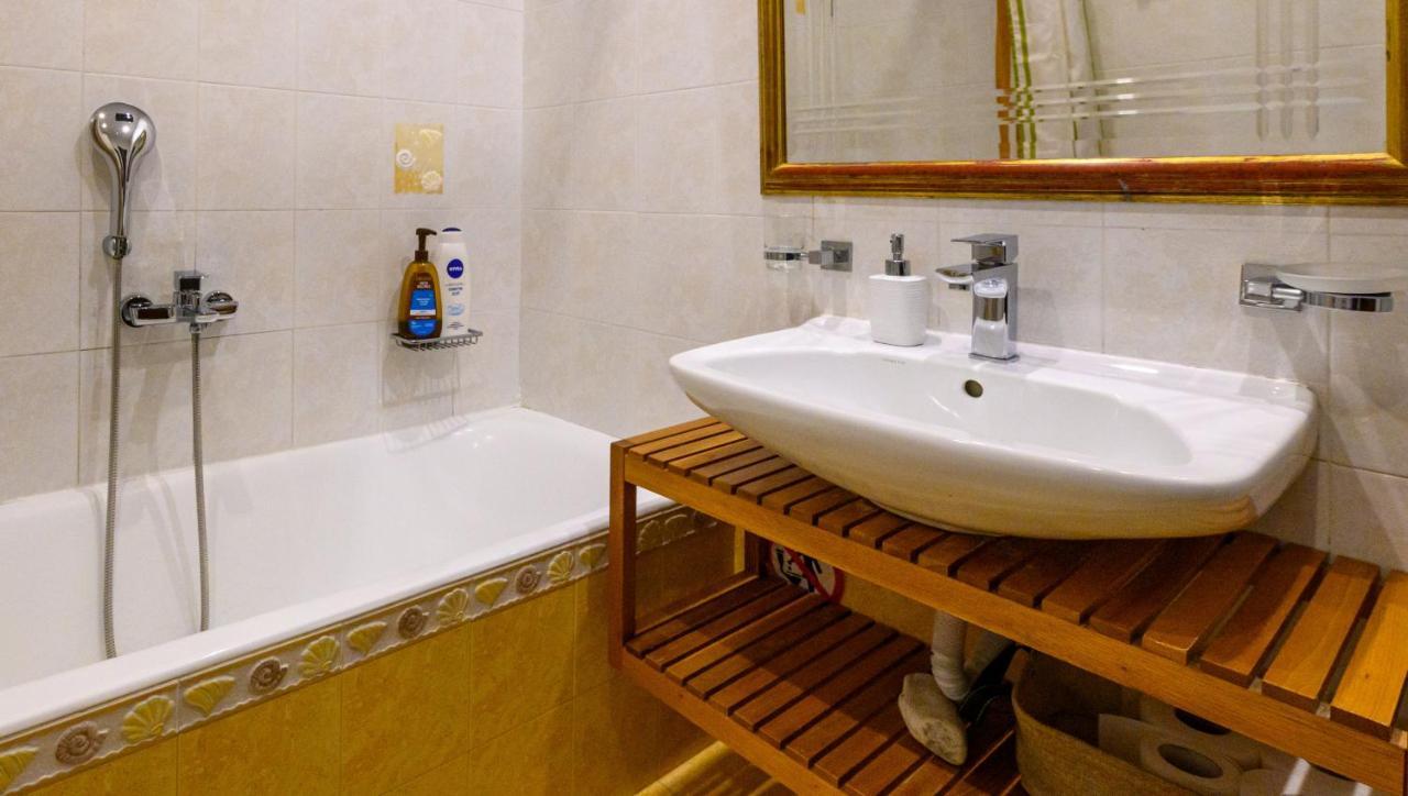 Cozy Small Smart Villa With Private Pool Mikri Mantineia 卡拉马塔 外观 照片