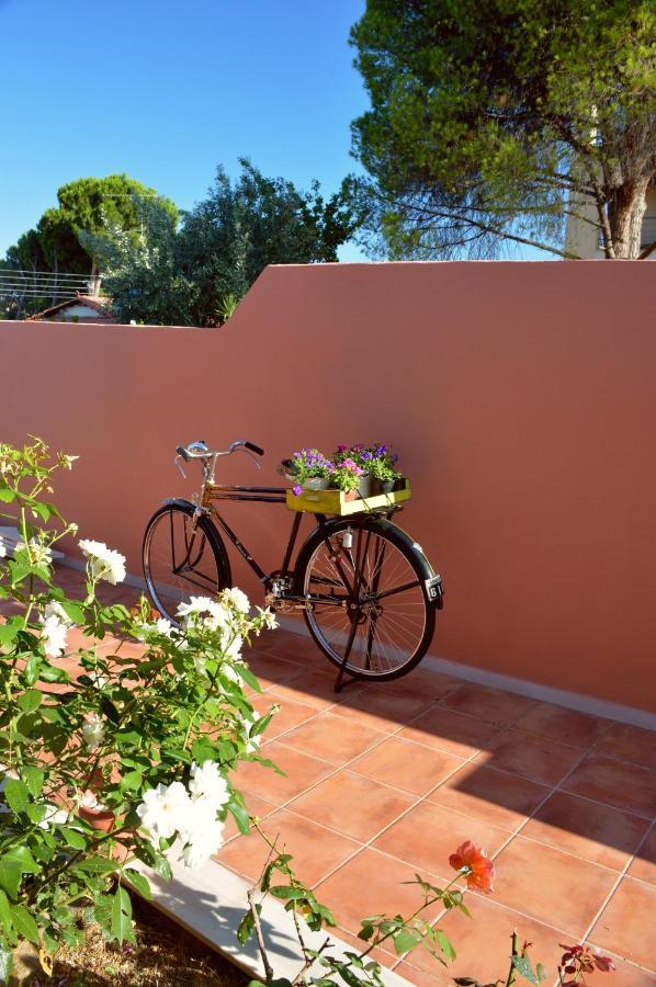Cozy Small Smart Villa With Private Pool Mikri Mantineia 卡拉马塔 外观 照片