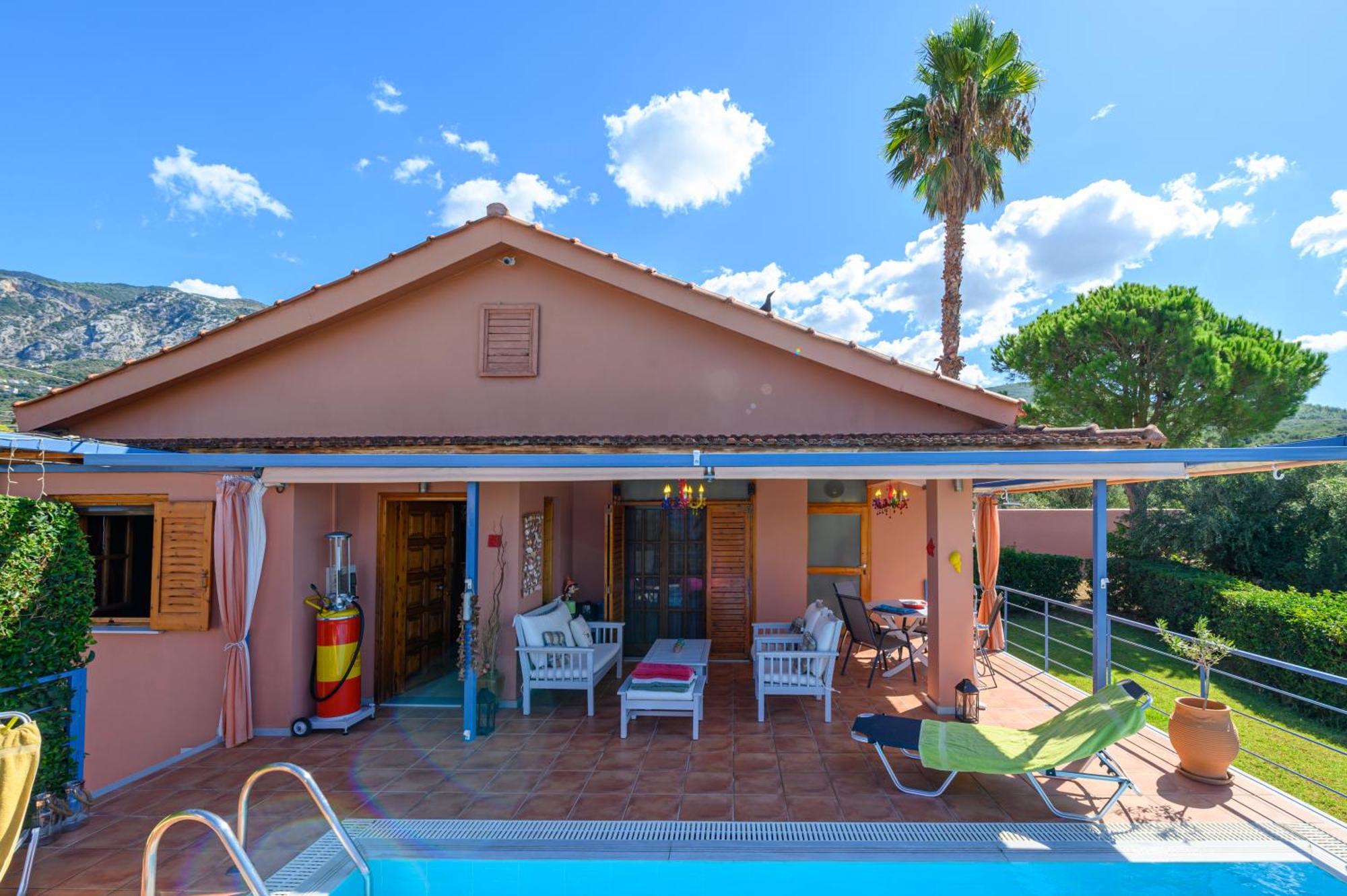 Cozy Small Smart Villa With Private Pool Mikri Mantineia 卡拉马塔 外观 照片